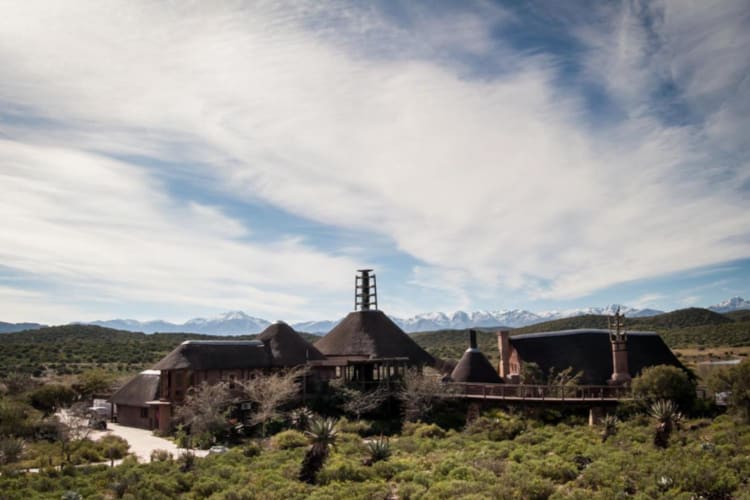 Lodge and mountains